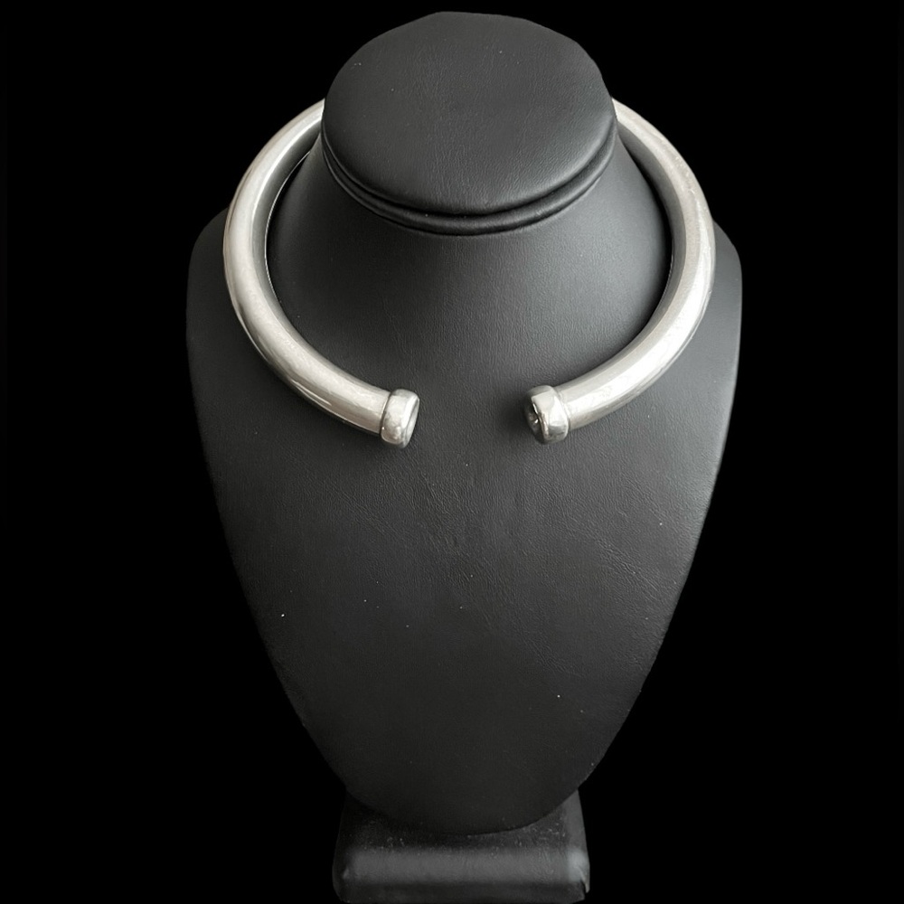 Vintage sterling silver thick torque choker necklace - Picture 6 of 13